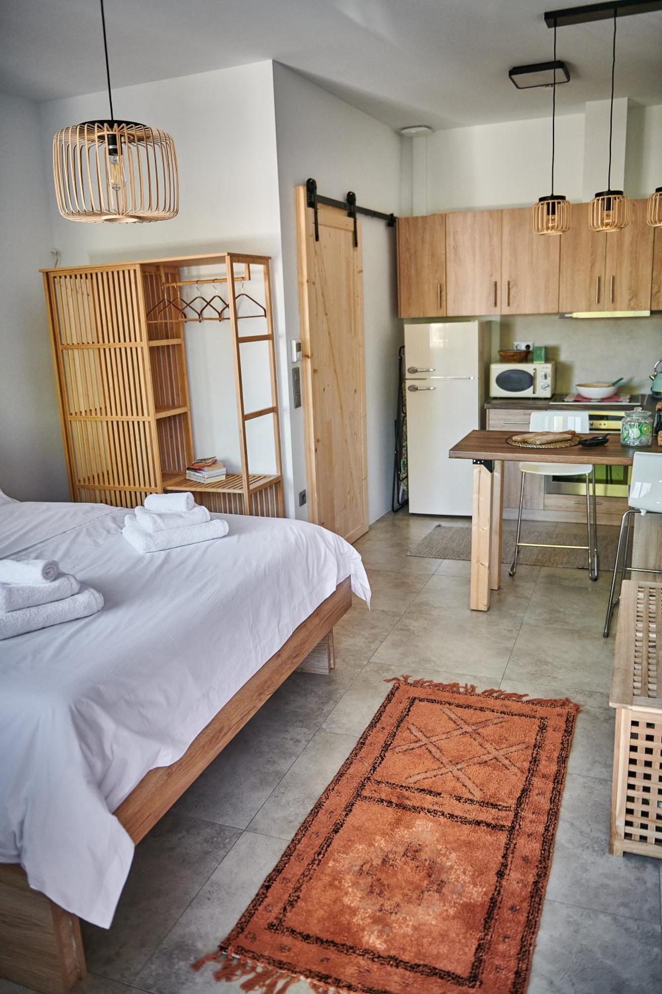 The Lemon House Apartment Artemida  Exterior photo